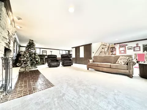 1015 E, Iron Mountain, MI 49801 photo 17