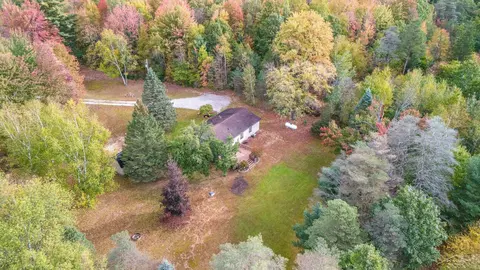 2692 E Baker, Midland, MI 48642 photo 38