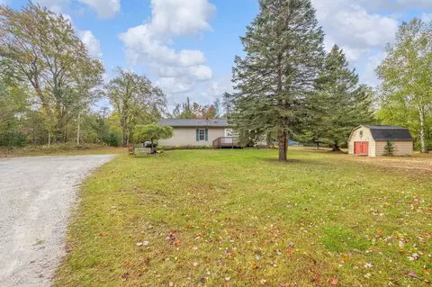 2692 E Baker, Midland, MI 48642 photo 23