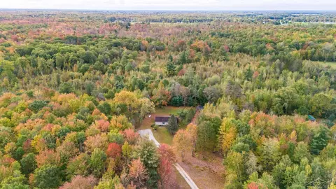 2692 E Baker, Midland, MI 48642 photo 32