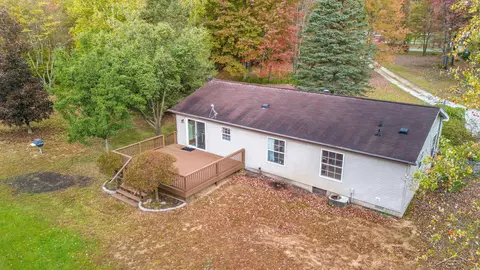 2692 E Baker, Midland, MI 48642 photo 40