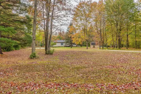 2692 E Baker, Midland, MI 48642 photo 22