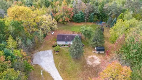 2692 E Baker, Midland, MI 48642 photo 31