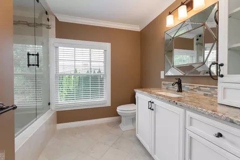 592 Thorn Tree, Grosse Pointe Woods, MI 48236 photo 33