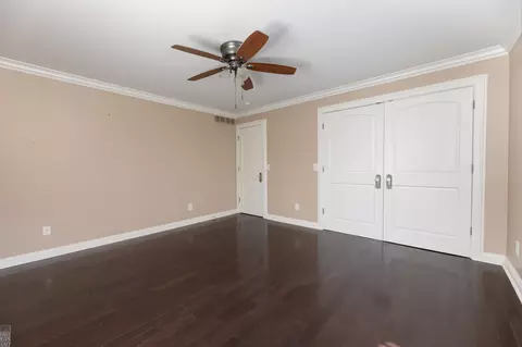 592 Thorn Tree, Grosse Pointe Woods, MI 48236 photo 32