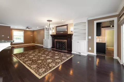 592 Thorn Tree, Grosse Pointe Woods, MI 48236 photo 16