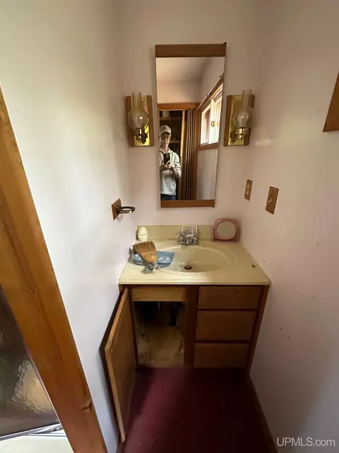 1715 Gold Mine Lk, Ishpeming, MI 49849 photo 11