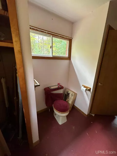 1715 Gold Mine Lk, Ishpeming, MI 49849 photo 13