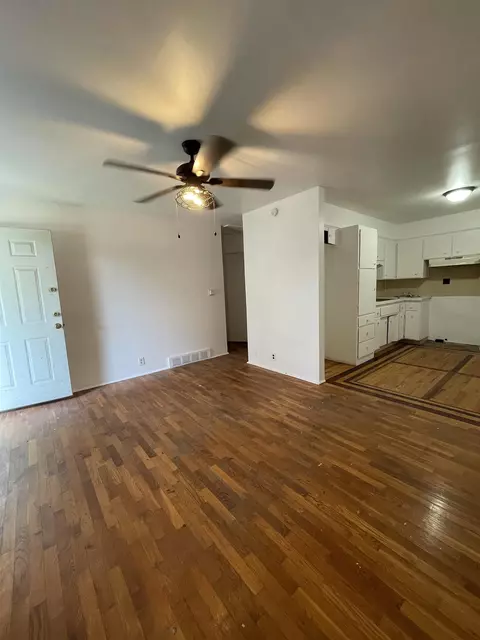 1156 Sutton, Flint, MI 48504 photo 2