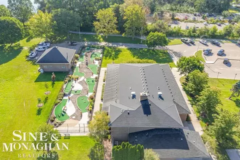 1694 Newcastle, Grosse Pointe Woods, MI 48236 photo 38