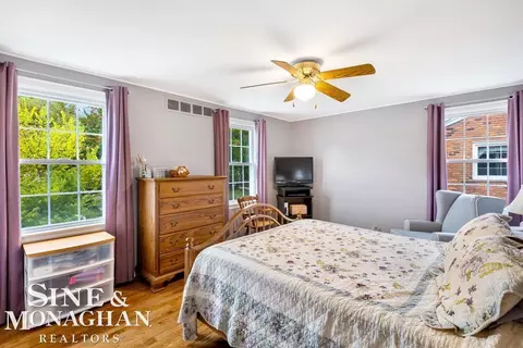 1694 Newcastle, Grosse Pointe Woods, MI 48236 photo 22