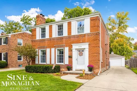 1694 Newcastle, Grosse Pointe Woods, MI 48236 photo 30