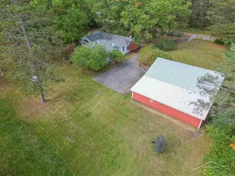8682 Matthews, Gladwin, MI 48624 photo 5