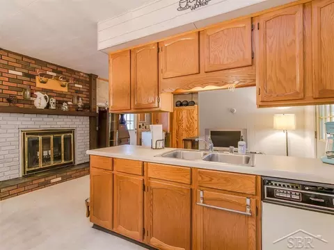 8682 Matthews, Gladwin, MI 48624 photo 11