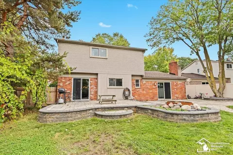 19220 Hampton, Riverview, MI 48193 photo 28