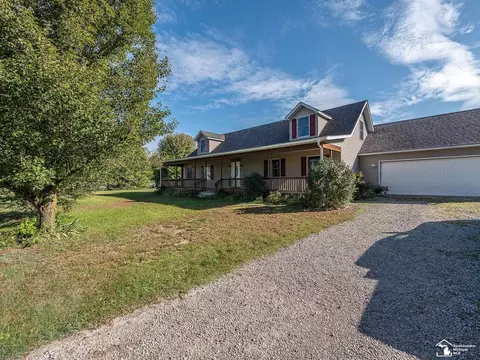 3775 Haines, Petersburg, MI 49270