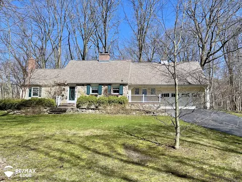 5271 E Vienna, Clio, MI 48420
