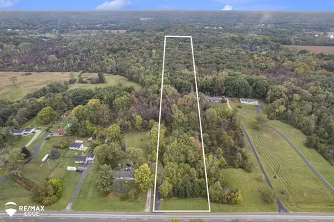 5271 E Vienna, Clio, MI 48420 photo 2