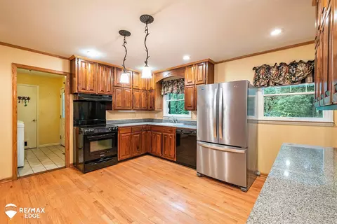 5271 E Vienna, Clio, MI 48420 photo 5