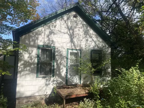 210 3rd, Bessemer, MI 49911