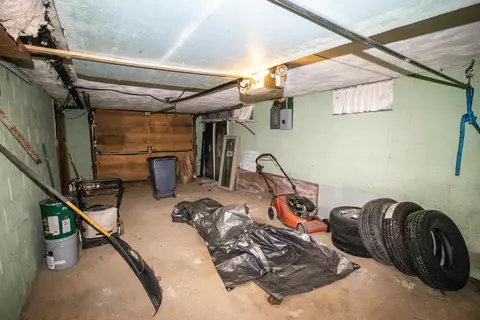 1707 Overhill, Flint, MI 48503 photo 35