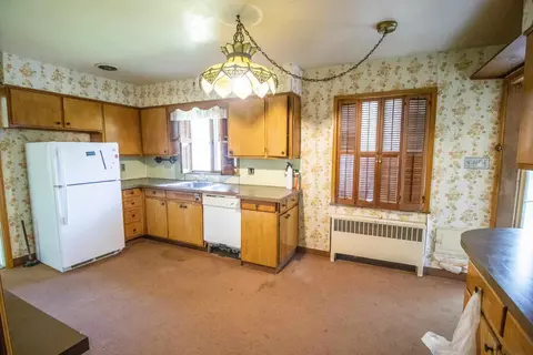 1707 Overhill, Flint, MI 48503 photo 4