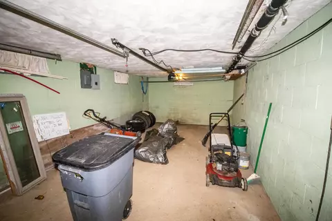 1707 Overhill, Flint, MI 48503 photo 34