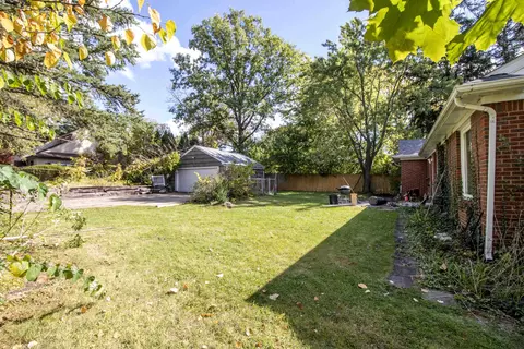 1707 Overhill, Flint, MI 48503 photo 36