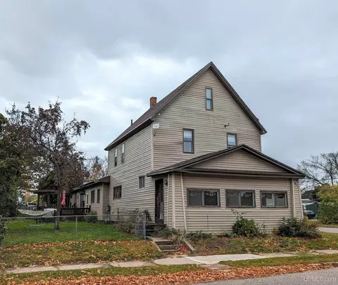 655 Wabash, Ishpeming, MI 49849