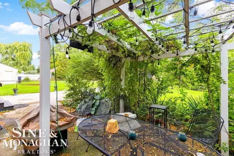 1410 Buckingham, Grosse Pointe Park, MI 48230 photo 32