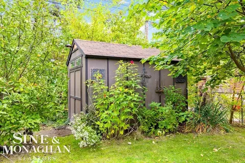 1410 Buckingham, Grosse Pointe Park, MI 48230 photo 31