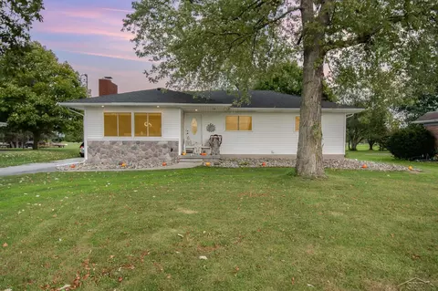 7189 S Three Mile, Bay City, MI 48706