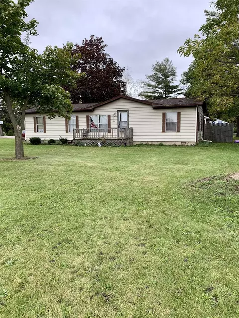 1803 N M 52, Owosso, MI 48867