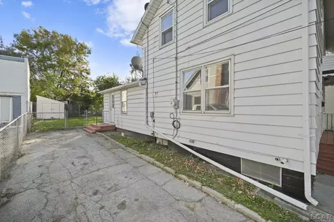 714 E Front, Adrian, MI 49221 photo 23