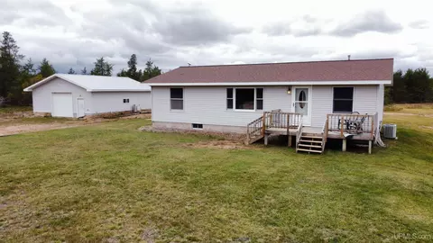 351 S Mehl Lk, Gwinn, MI 49841