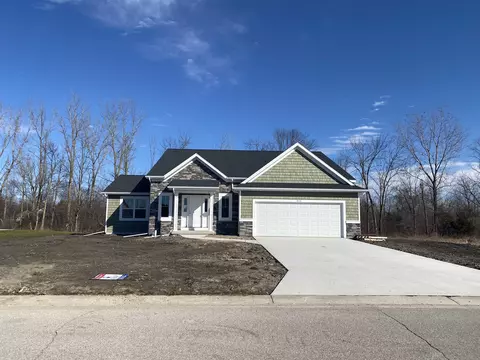 942 Under Wood, Essexville, MI 48732