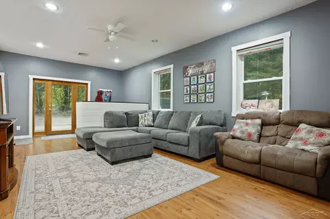 2677 N Sturgeon, Midland, MI 48642 photo 18
