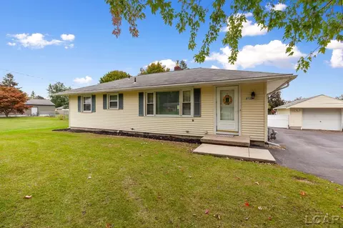 2725 Elmwood, Adrian, MI 49221
