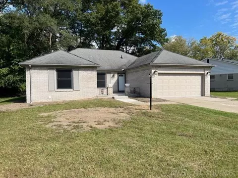 23650 Twining, Southfield, MI 48075