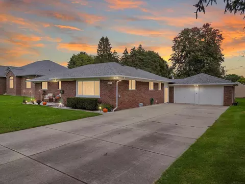 44852 Duffield, Sterling Heights, MI 48314