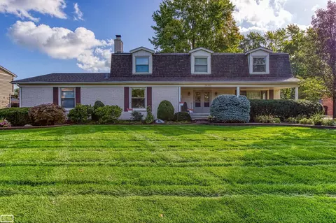 54362 Pocahontas, Shelby Township, MI 48315
