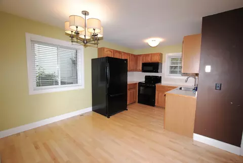 2923 Roundtree, Troy, MI 48083 photo 5
