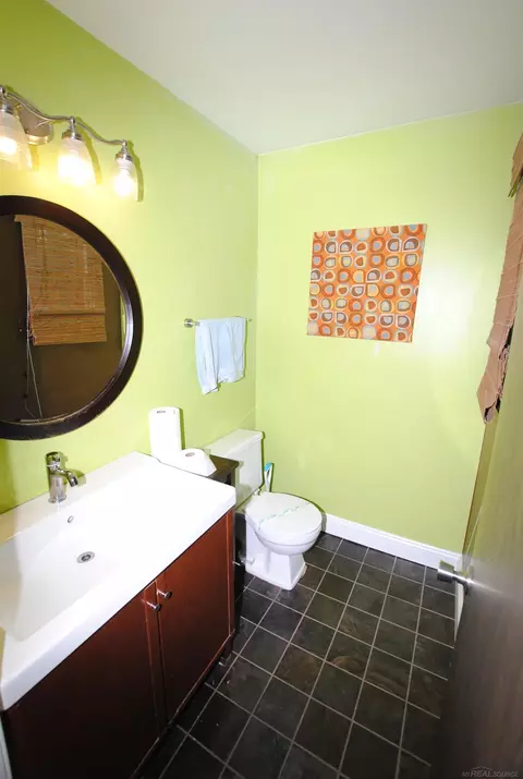 2923 Roundtree, Troy, MI 48083 photo 12