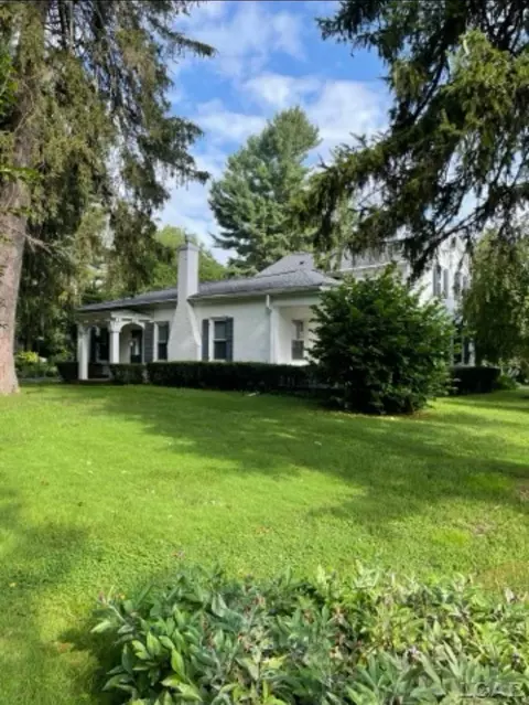 113 N Scott, Adrian, MI 49221