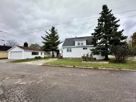 1203 N Third, Ishpeming, MI 49849 photo 2