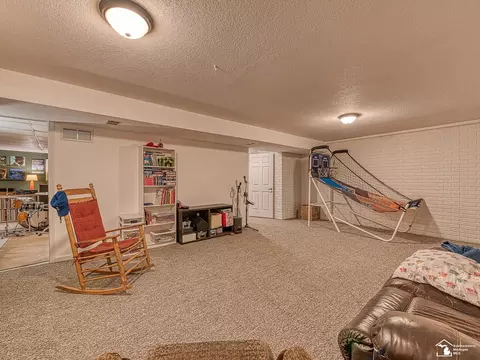 15033 Shadowood, Monroe, MI 48161 photo 23