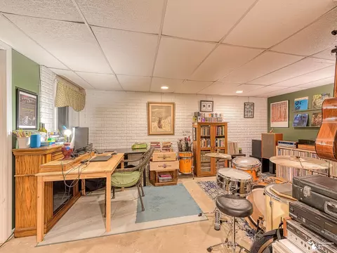 15033 Shadowood, Monroe, MI 48161 photo 24