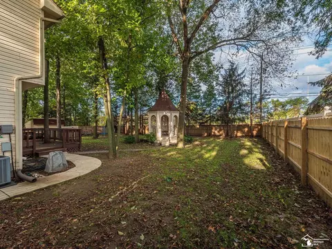 15033 Shadowood, Monroe, MI 48161 photo 30