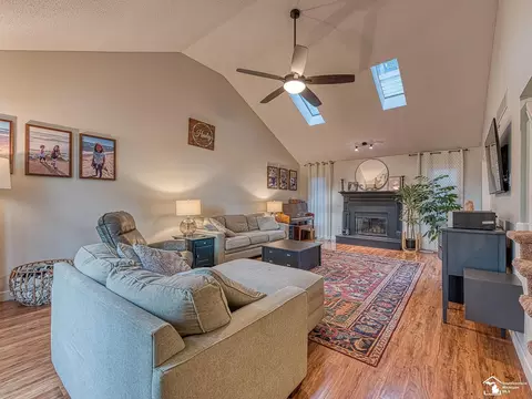 15033 Shadowood, Monroe, MI 48161 photo 3