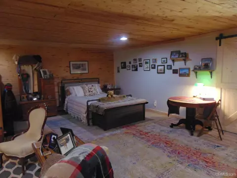 21194 Vick S, L'anse, MI 49946 photo 38